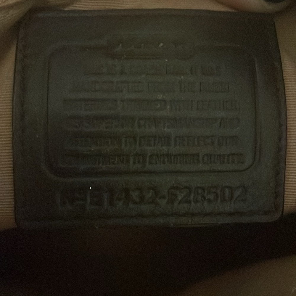 EUC Coach Bag - Picture 4 of 11